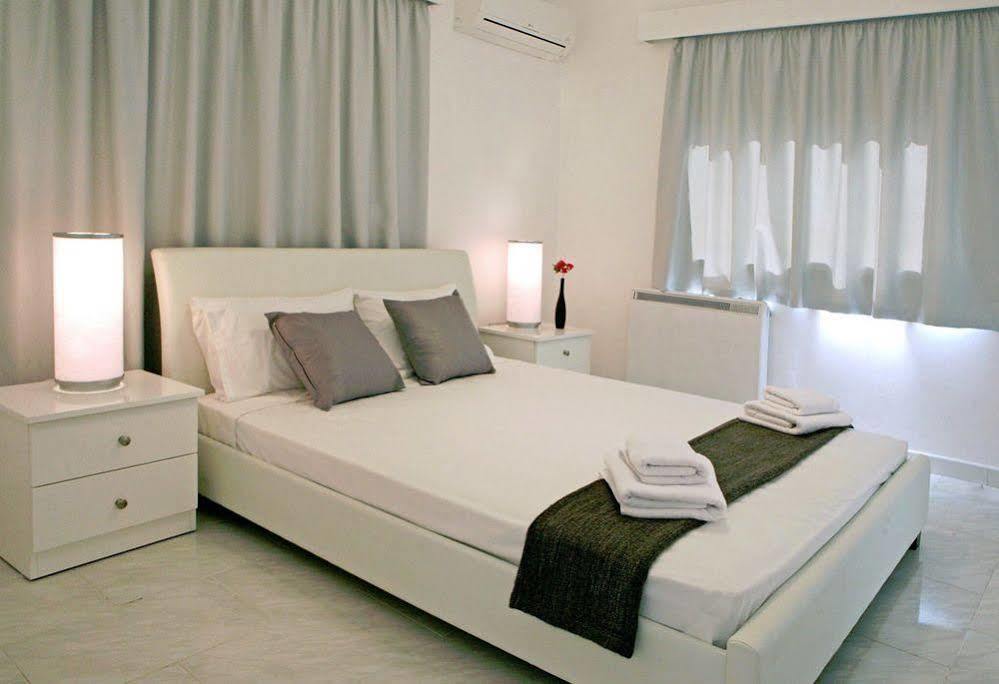 Corina Suites And Apartments Limassol Luaran gambar