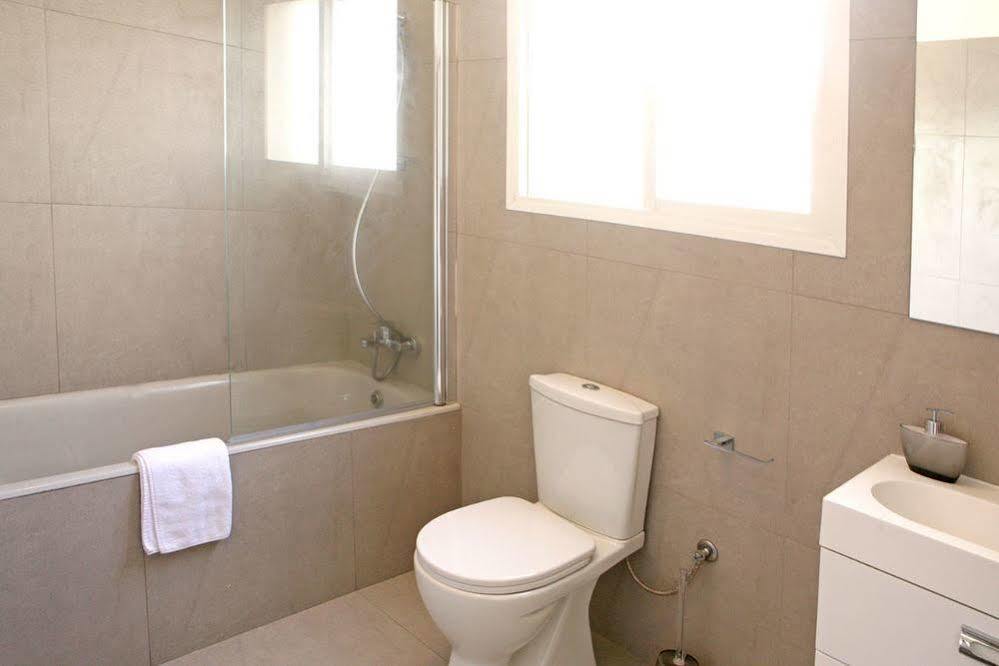 Corina Suites And Apartments Limassol Luaran gambar